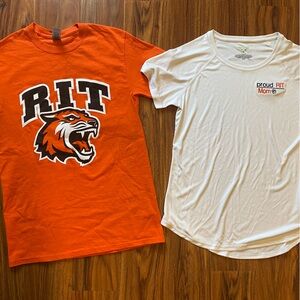 RIT Rochester Institute of technology Proud RIT Mom & Tiger mascot t shirts